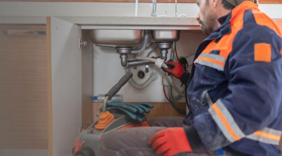 Professional tankless water heater installation services in Saltillo, MS